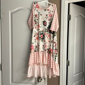 EUC Hi Low Nuggles Dress